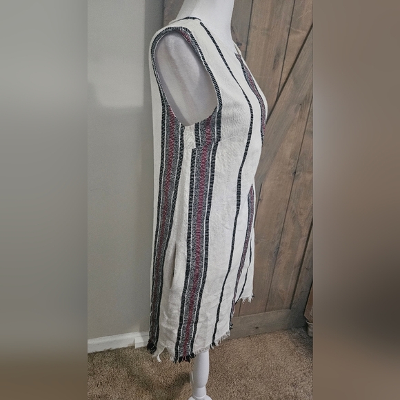 RD STYLE Textured Cotton Striped Sheath Mini Dress In White/navy/red. Size Small - Picture 10 of 15